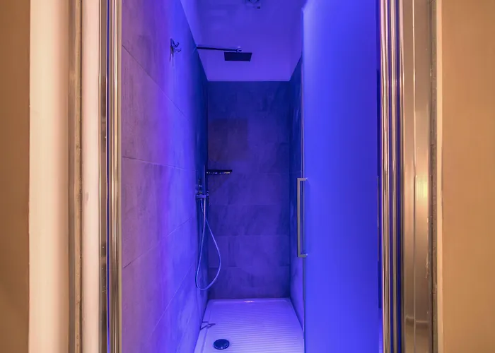 H501 Luxury Гостевой дом Рим